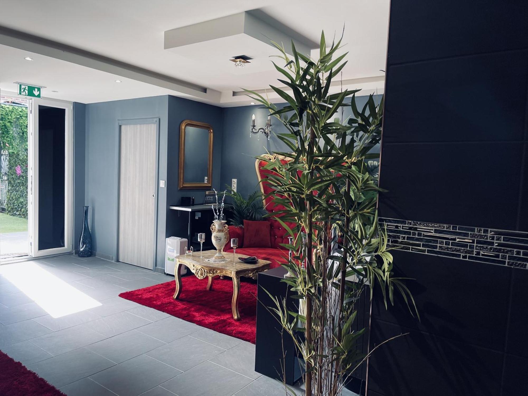 O Venus Spa Sin-le-Noble Экстерьер фото